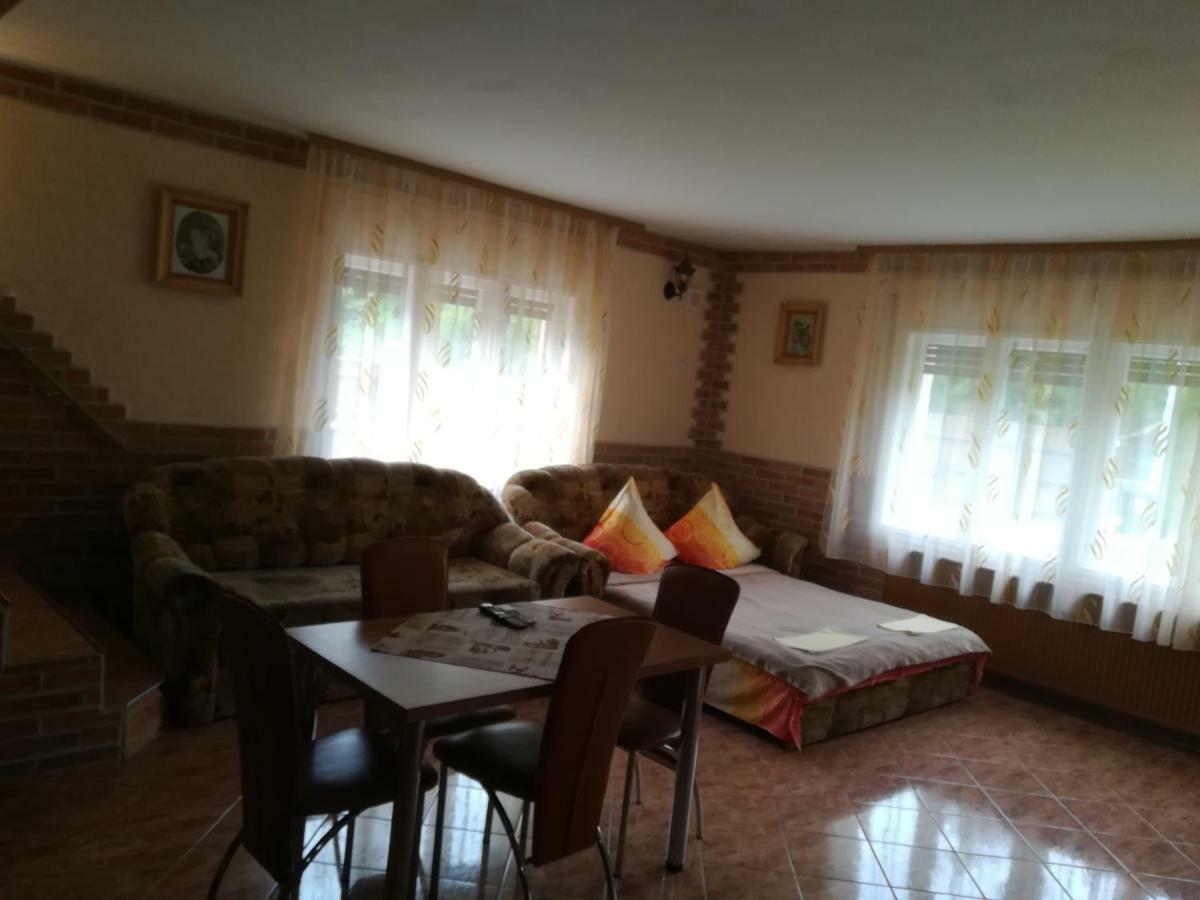 Pensiunea Colt Alb Băile Homorod Eksteriør bilde